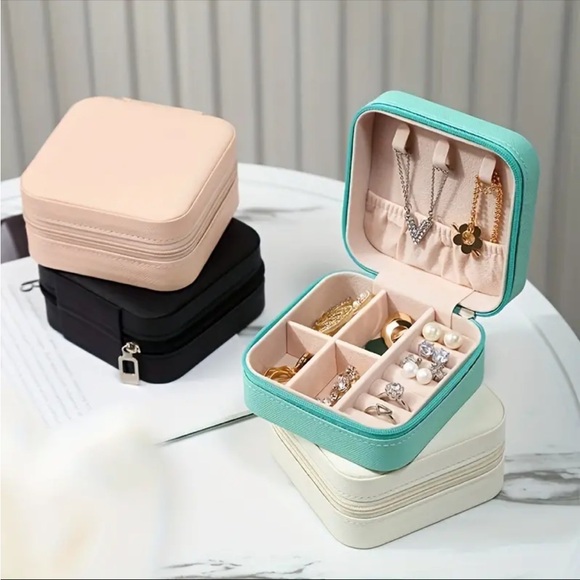 Travel Size Jewelry Box (aqua blue) - Picture 1 of 5